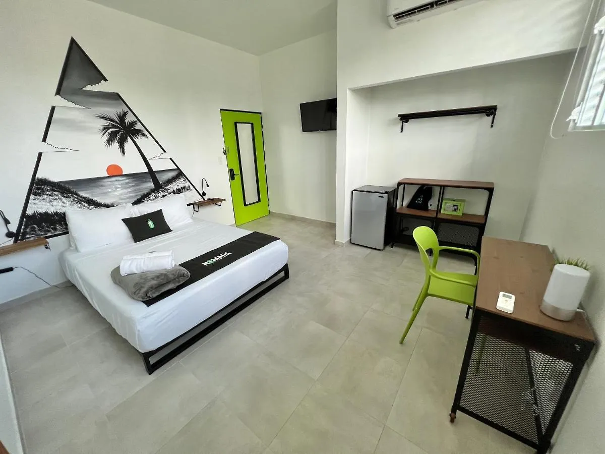 Hostel Nomada Beach Hostel- Isla Verde San Juan